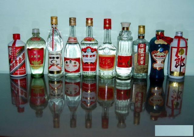 收购整箱陈年茅台_回收茅台定价回收哪里收70年代茅台