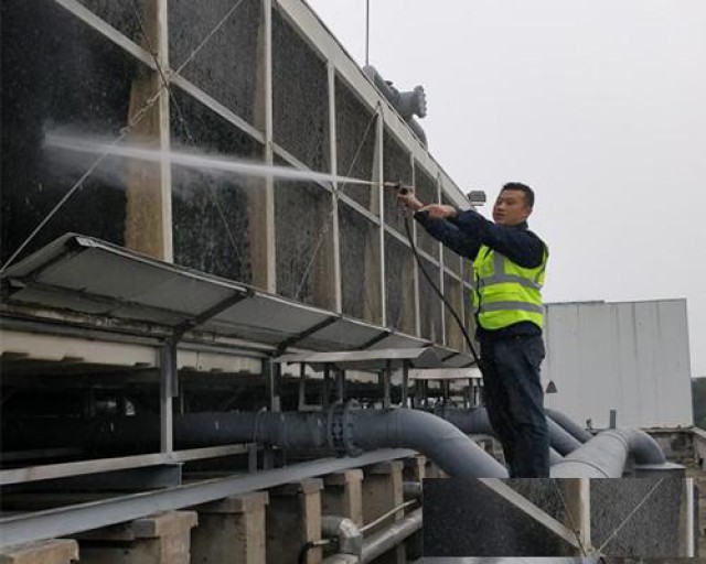 苏州水洁冷却塔清洗-水处理维保放心
