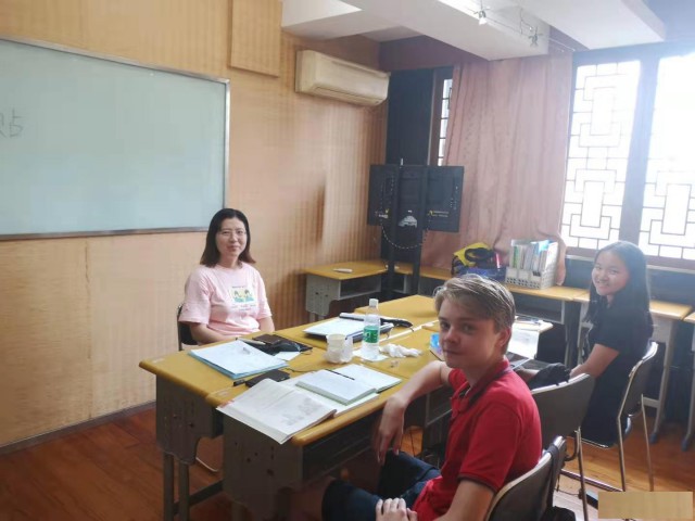 对于外国小朋友都是怎么样学习汉语的