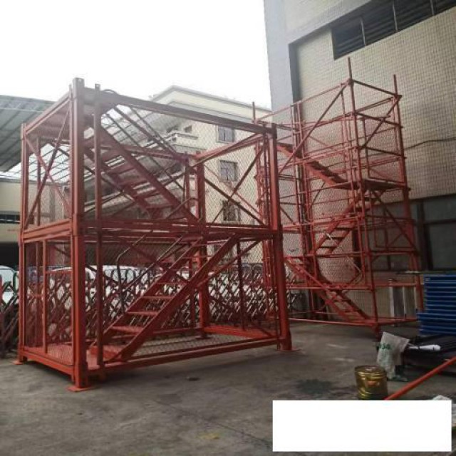 安全梯笼爬架式楼梯式箱式工地建筑防护网