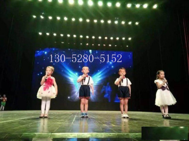 苏州才艺培训少儿小主持人表演与演讲口才班