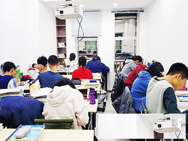 高中辅导班教师一对一教学济南雅思培训学校