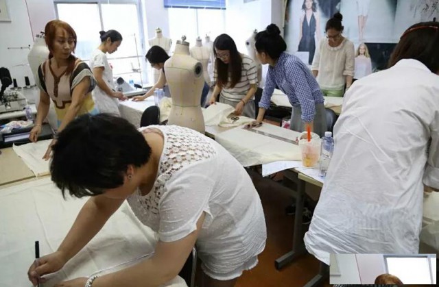 上海服装设计培训、西装、汉服、旗袍、晚礼服设计培训