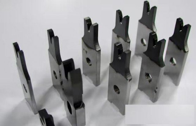 聚脲重防腐齿轮涂层