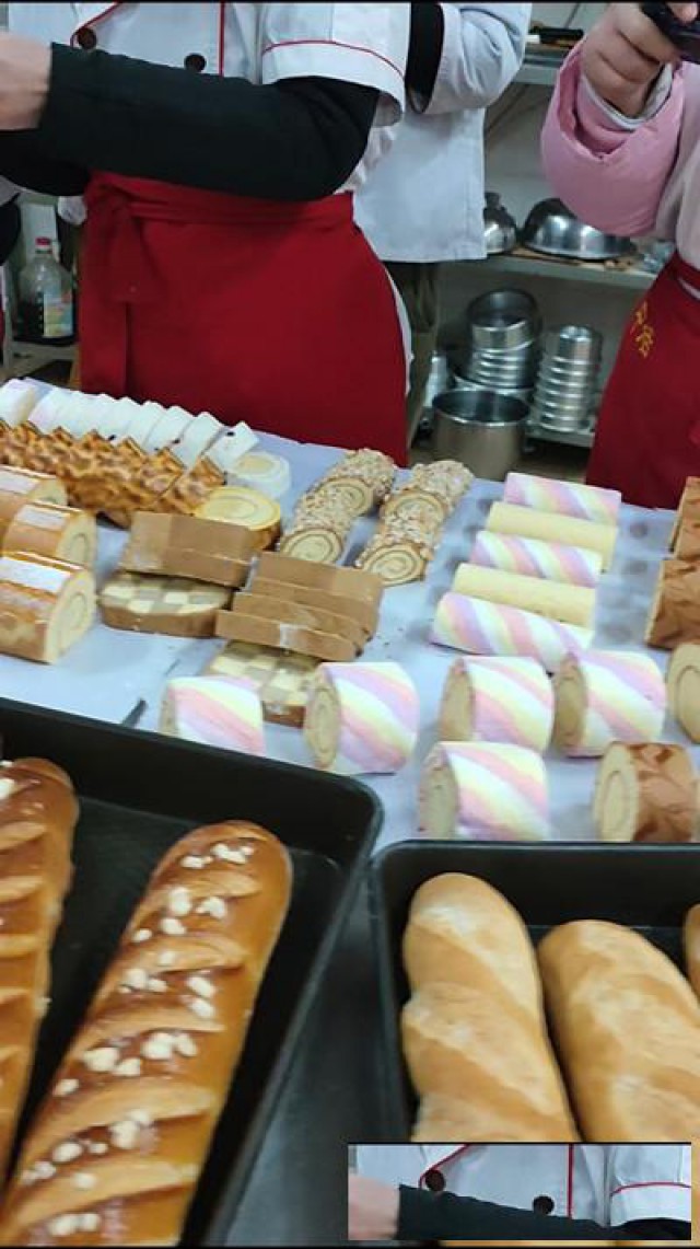 南阳蛋糕西点培训学校南阳糕点西点培训班随到随学