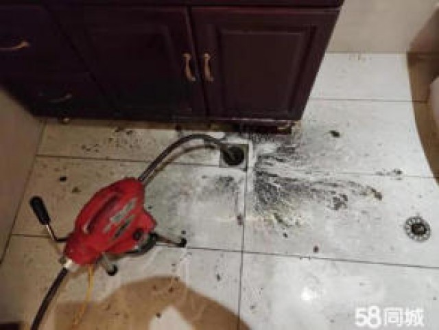 24小时30分钟上门马桶疏通/下水道疏通/管道疏通