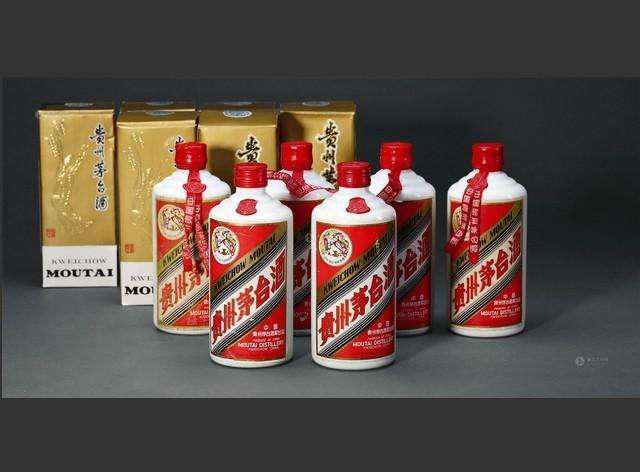 邢台回收整件董酒/回收鉴定泸州老窖{今日/资讯}