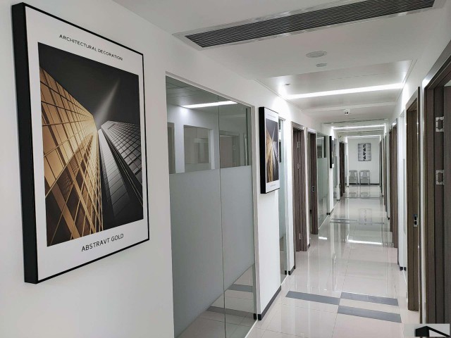 房租水电物管费全包，只需1380元多功能小面积办公室