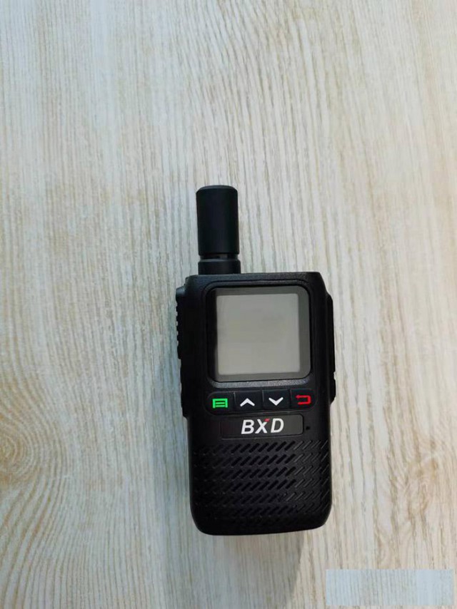 供应天桥区出租对讲机插卡对讲机50公里车队运输婚礼