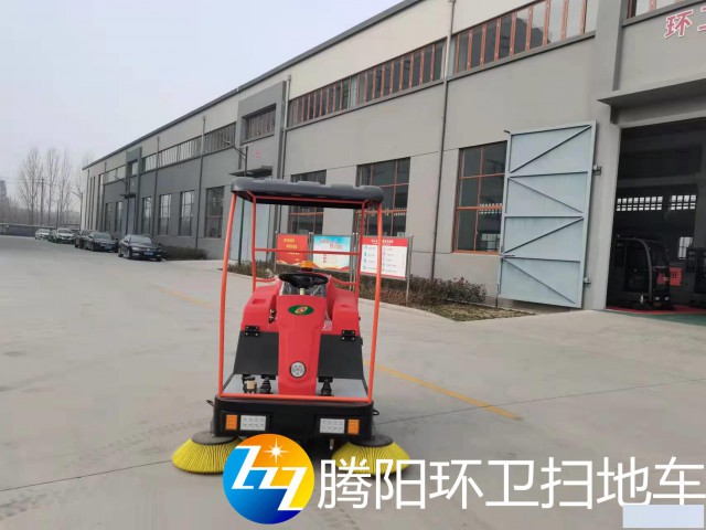 仓库使用腾阳驾驶式扫地车的建议