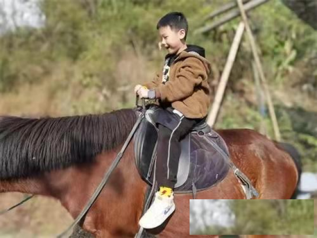 长沙黑麋峰山谷里野炊烧烤