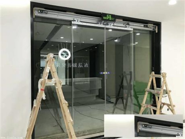 瑞昌市玻璃门维修专业电动玻璃门定制安装