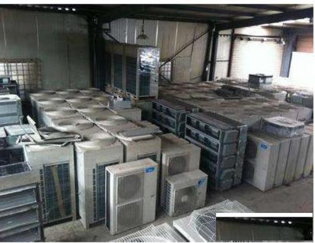 合肥包河区老板桌椅回收废旧物资回收屏风隔断回收仓库设备回收