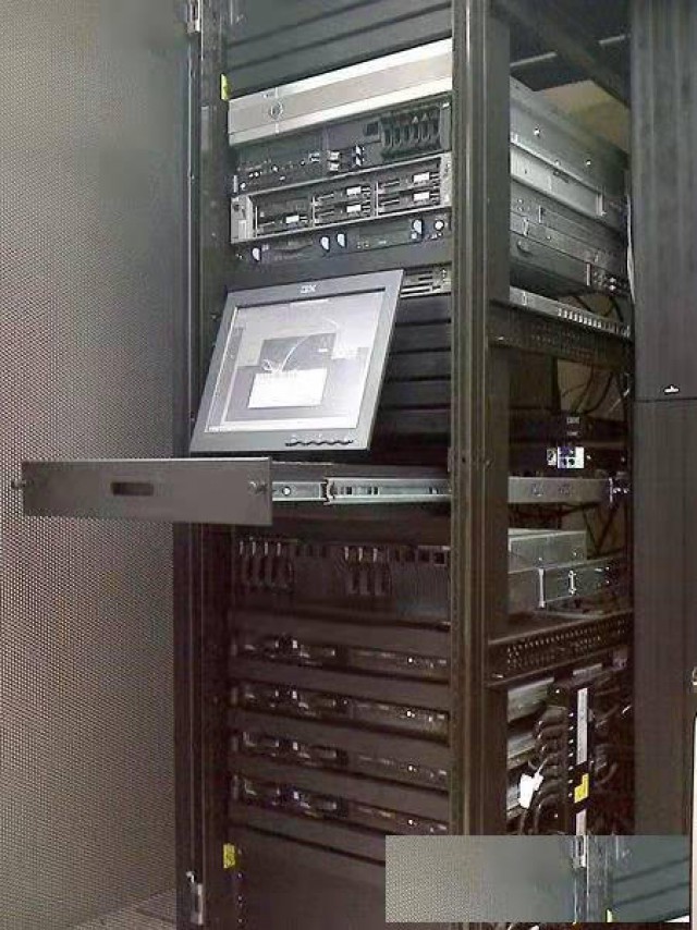 回收服务器台式机笔记本交换机硬盘网卡内存等配件