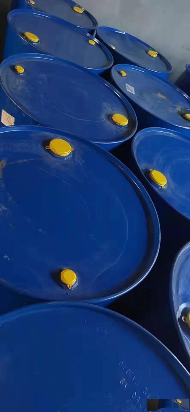 回收库存日化原料厂家，