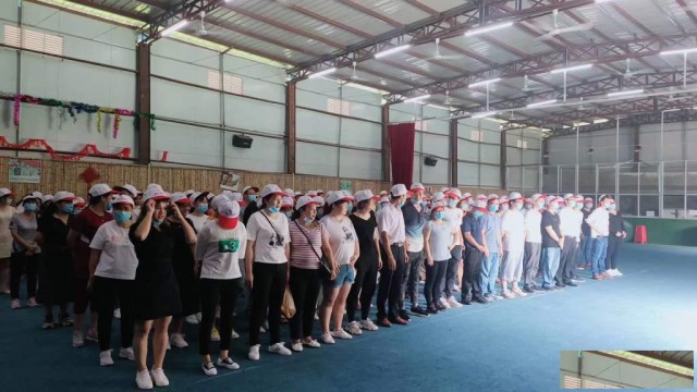 八月暑假黄金假期户外公司游玩场地