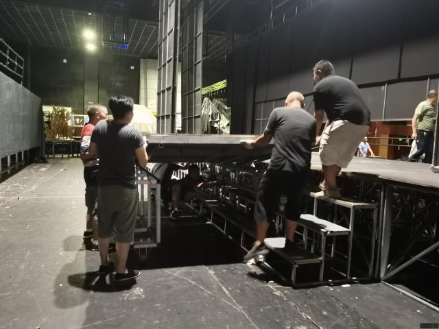 北京力工搬运工装卸工搬家工人搬货工人卸货工地小工搬家师傅