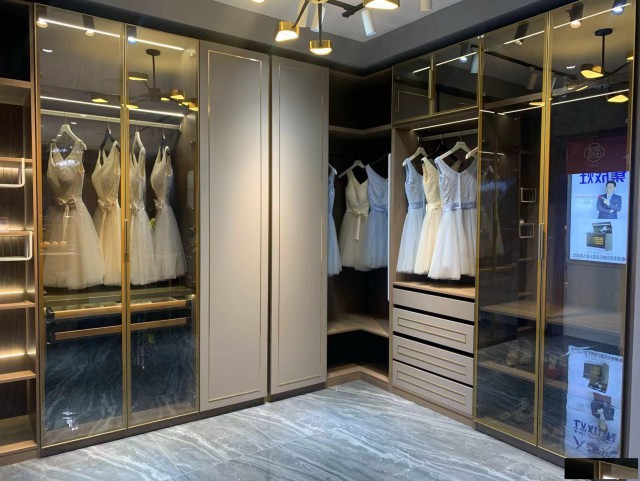 特佳铺编号22211运河区福泰隆二楼全屋定制品牌店转让