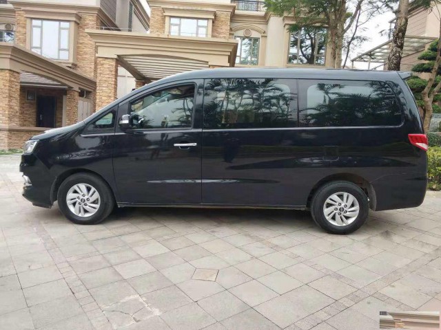 广州殡仪馆拉骨灰接运遗体的独享殡葬车