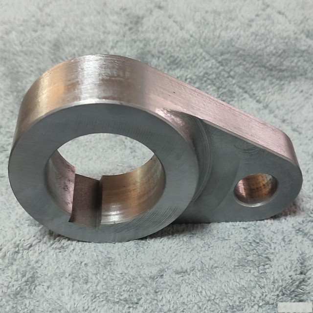 广州泓田橡塑五金机械有限公司(五金作业平台制臂)