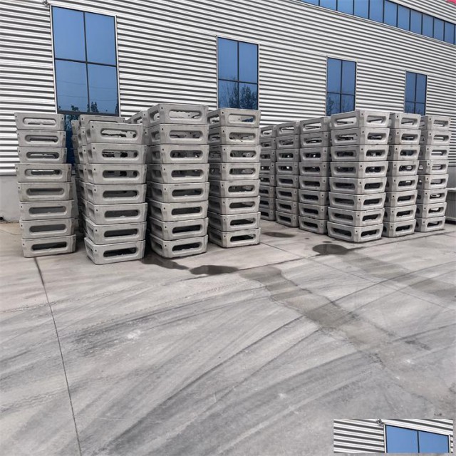 混凝土阶梯式生态护坡挡墙多种尺寸适用于水利工程