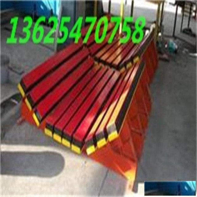 规格800mm皮带机阻燃抗静电缓冲床冲击性能好