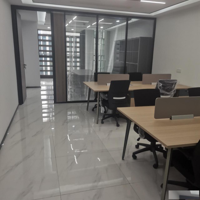 业主《房东》出租萧山金城路中冠置地大厦10个58方办公室