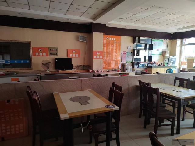 特佳铺编号2348运河区中心医院附近纯一层门市出租