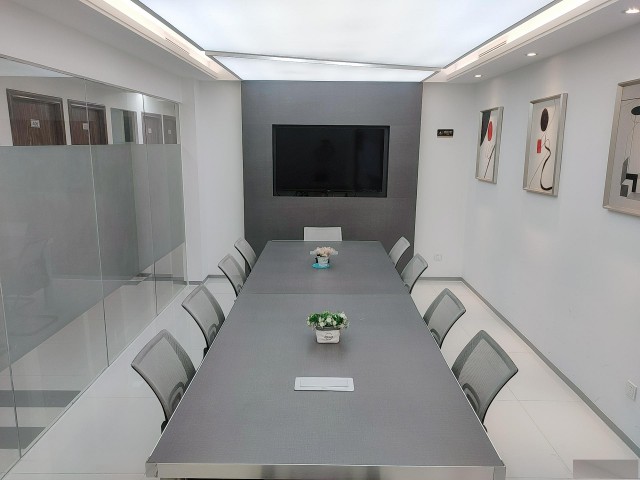 进出口贸易出口退税，独立小面积办公室，税局上门可看场地