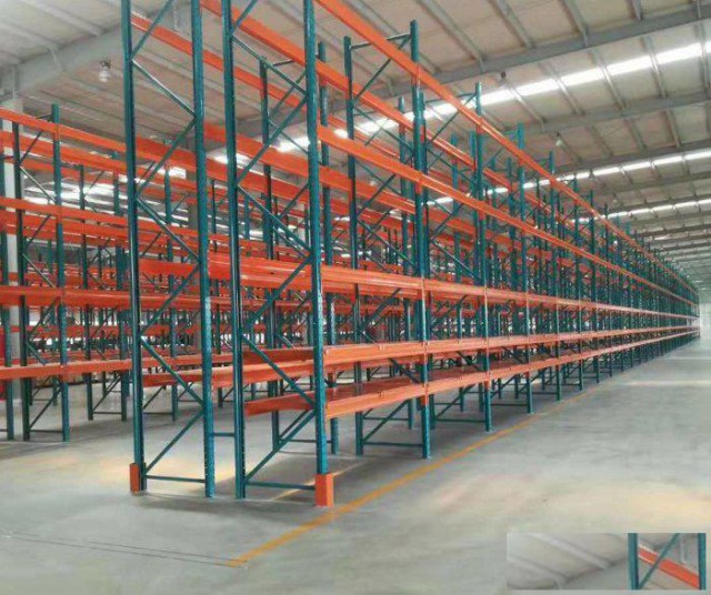 回收货架回收横梁式高位货架，二手货架回收拆除