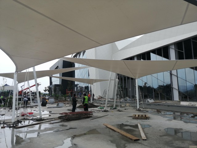 广州天宏专业定制设计各种膜结构工程欢迎咨询！