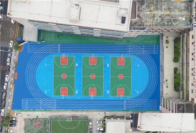 怎么样铲除老旧塑胶跑道