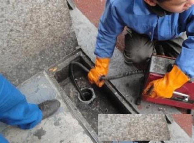 阜阳专业疏通维修安装蹲坑