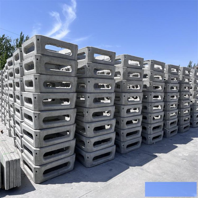 河道护坡砖植草式阶梯护坡生态框格护岸铁锐建材