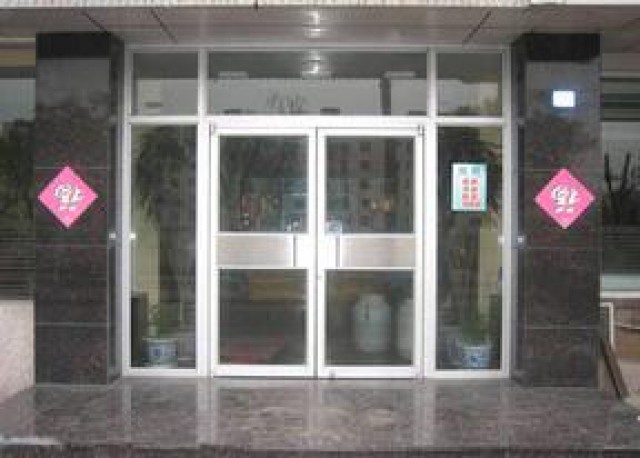 东城区维修玻璃门安装玻璃门厂家