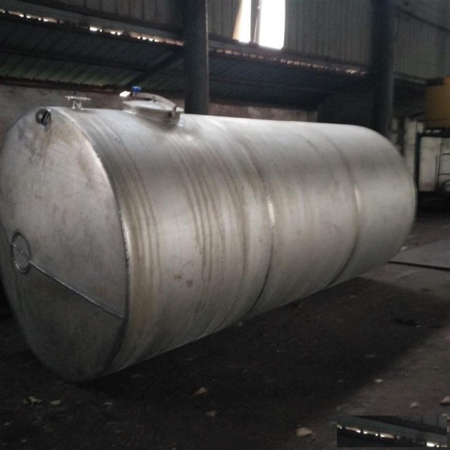 收购不锈钢废铁铜旧不锈钢罐上门回收价高