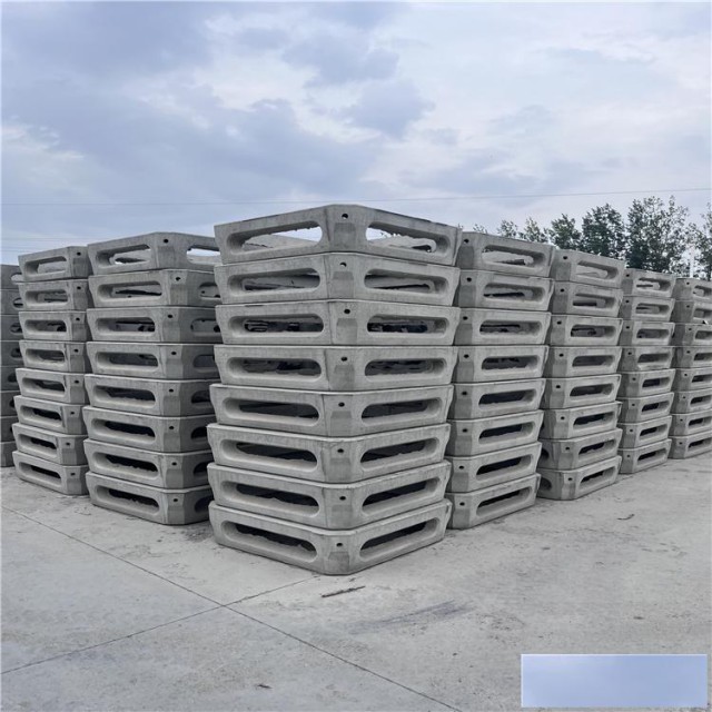 阶梯护坡、生态框混凝土制品铁锐建材符合图纸设计标准