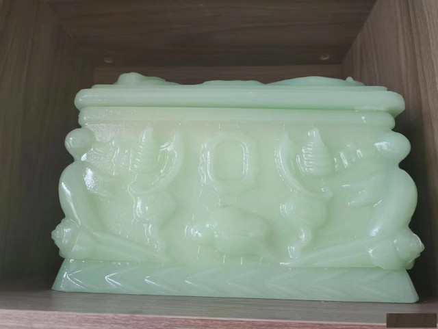 都江堰市殡葬用品，各种低中高端骨灰盒销售