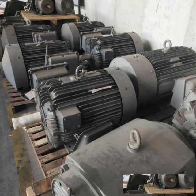 大量回收旧水泵配电柜回收废旧电机