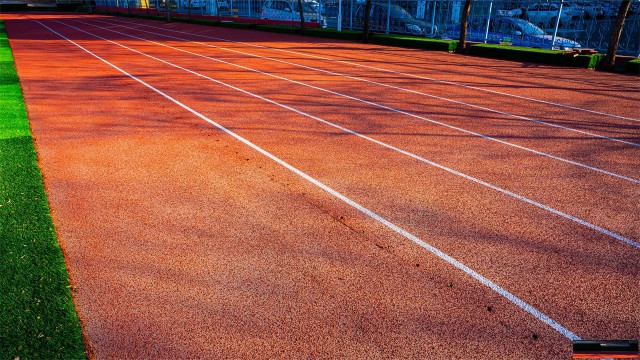 透气型跑道有哪些优点