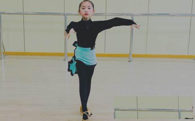 港龙拉丁舞因材施教氛围好！