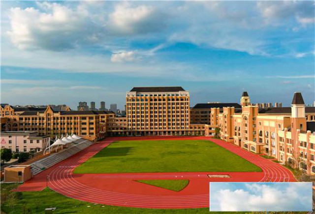 有些塑胶跑道材料在施工后为什么会起泡