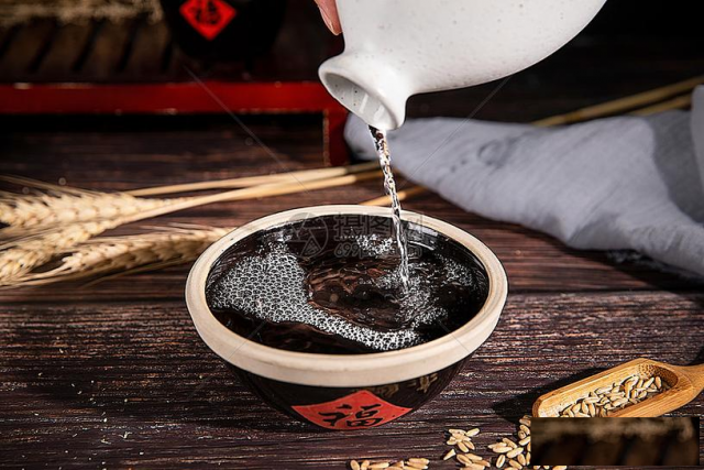 面对市场的挑战，白酒品类成长的关键要素