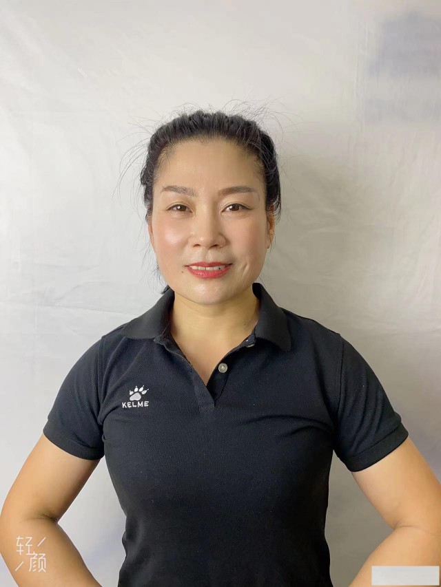 上海运缘家政为您提供脾气好做菜好的住家保姆服务