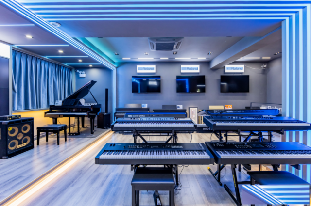 长沙地区架子鼓钢琴吉他长沙律动乐器批发零售设备租赁