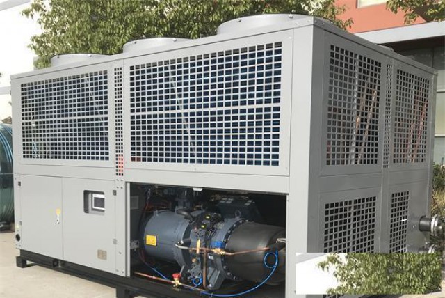 上海专业回收中央空调，回收热泵机组，冷冻机