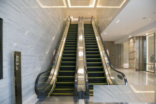 宁波废旧电梯拆除回收浙江地区报废电梯回收价格