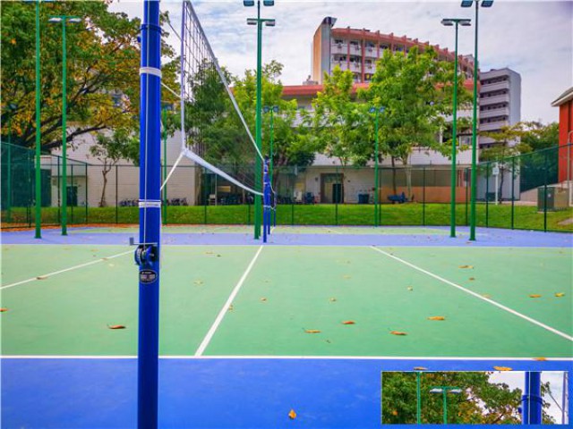 硅PU球场施工分析