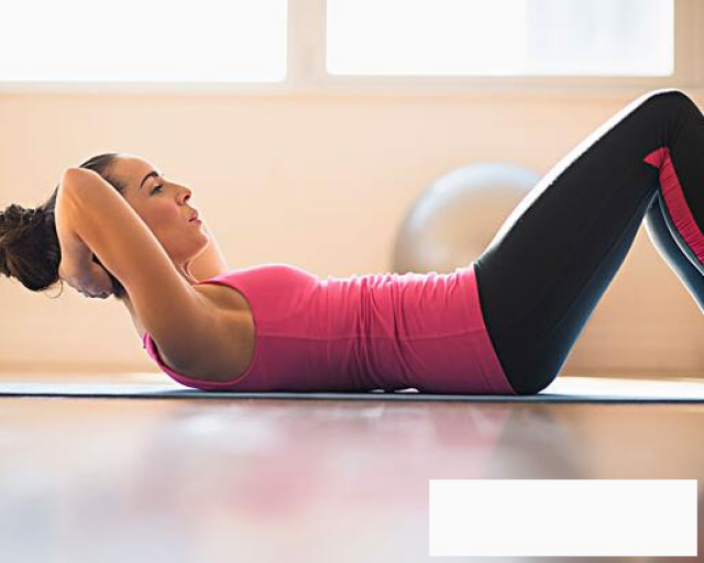 生完孩子后腹直肌容易出现什么样的问题？