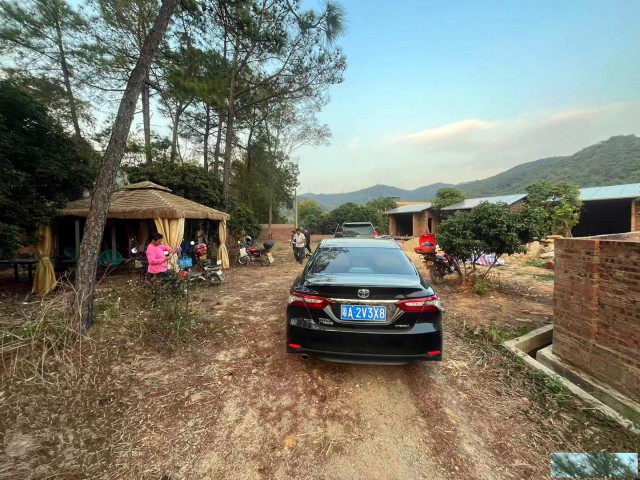 从化区城郊街溪水边3亩松园农庄民宿整体转让